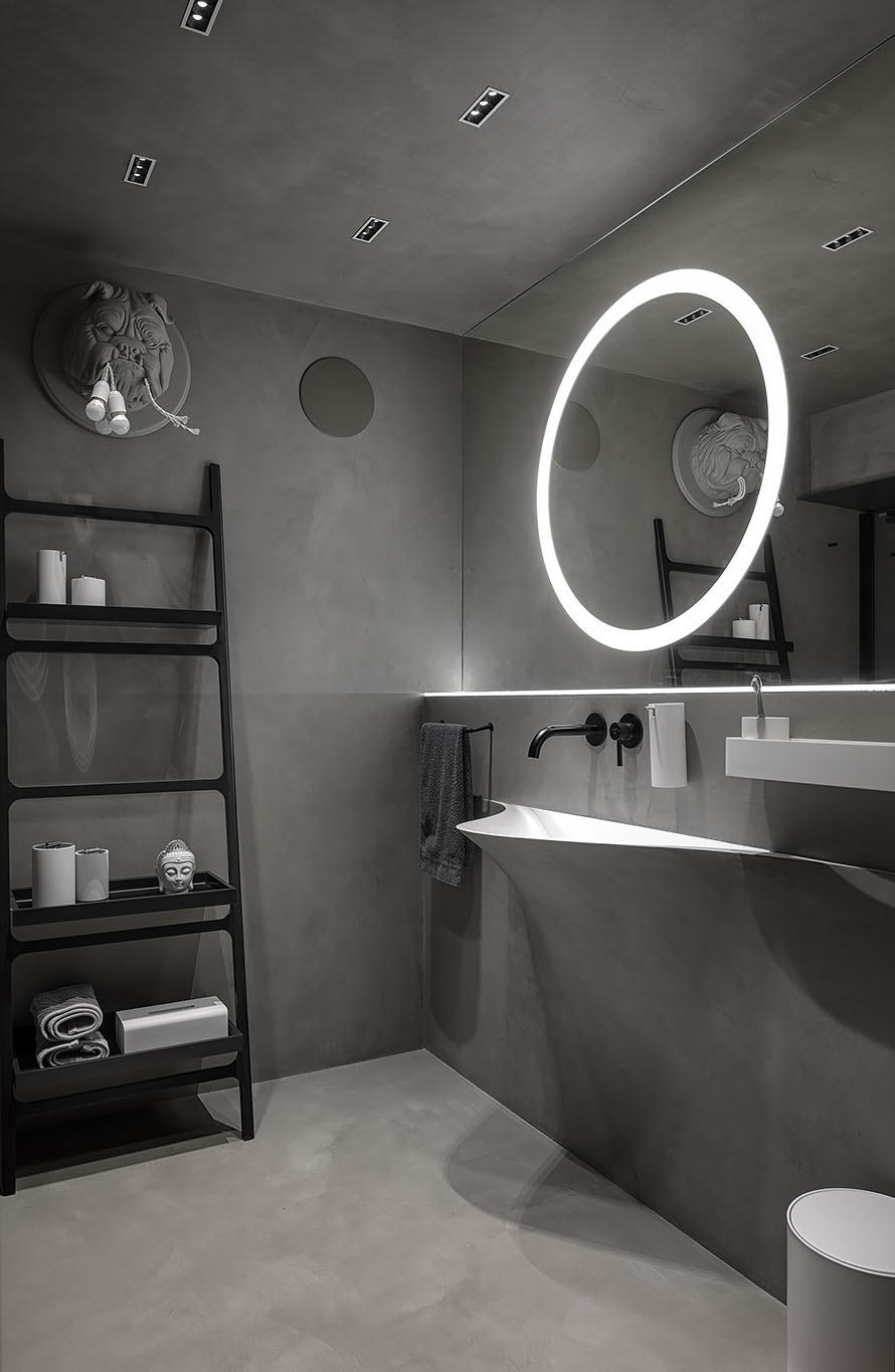 Seamless microcement bathroom Los Angeles by LA Microcement